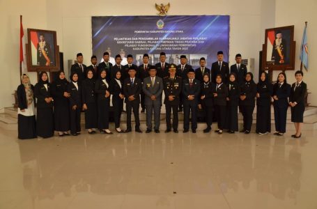 Bupati Citra Resmi Lantik Oma Zulfithansyah Sebagai Penjabat Sekretaris Daerah Kayong Utara