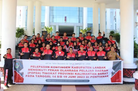 Staf Ahli Bupati Landak Melepas Kontingen POPDA Tingkat Provinsi