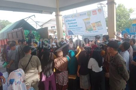 Gerakan Pasar Murah, Ratusan Warga Bedatangan