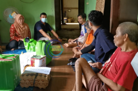 Dwp Sekadau Serahkan Bantuan