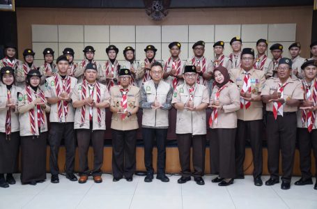 Pelepasan Kontigen Raimuna Nasional Oleh Wali Kota