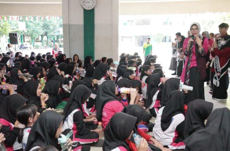Remaja Putri Rutin Minum Tablet Tambah Darah