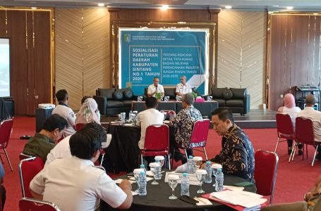 Sekda Sintang Buka Sosialisasi Peraturan Daerah