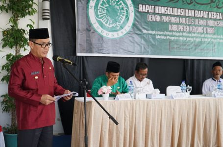 Pj Bupati Romi Berikan Apresiasi Atas Capaian Kinerja Bupati dan Wakil Periode 2018-2023
