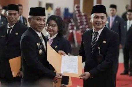 Bupati Lantik 36 Pejabat Struktural di Lingkungan Pemkab Ketapang
