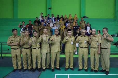 Pererat Solidaritas Antar ASN Lewat Pertandingan Bulu Tangkis