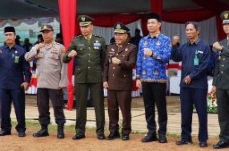 Bupati Kapuas Hulu Pimpin Upacara Hari Ulang Tahun ke-52 Korps Pegawai Republik Indonesia
