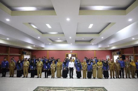 Edi Tekankan ASN Komitmen Layani Masyarakat