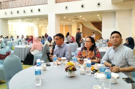 Kadinkes PP dan KB Bersama Kabid Kesmas Hadiri Rakor Percepatan Penurunan Stunting Semester II