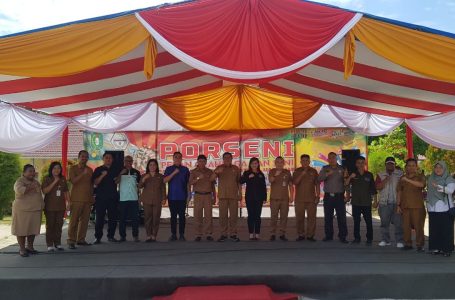 Asisten 1 Setda Landak Buka PORSENI SMK Landak