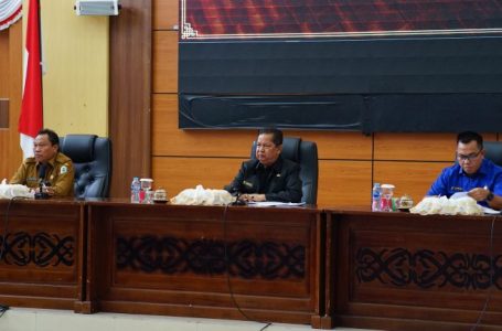 Sekretaris Daerah Kabupaten Kapuas Hulu Hadiri Rapat Konsultasi Antara Legislatif dan Eksekutif