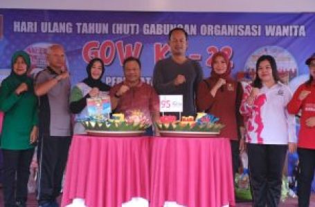 Sekda Kabupaten Kapuas Hulu Buka Acara HUT Gabungan Organisasi Wanita ke-22