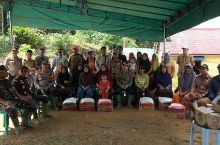 Terdampak Banjir, Warga Desa Sepantai Ucapkan Terima Kasih Atas Bantuan Makanan Pemda Sambas