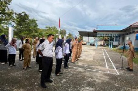 Gelar Apel Gabungan Seluruh OPD, Pj Sekda Rene Rienaldy Beri Pesan Kepada Seluruh Pegawai