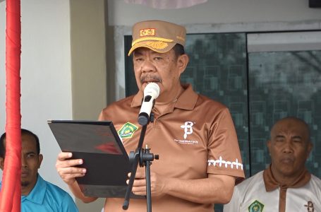 Sekda Sambas Pimpin Apel Hari Amal Bhakti (Hab) Ke-78 Di Halaman Kantor Kemenag Sambas