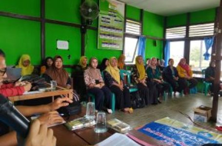 Pembinaan Kelembagaan dan Manajemen PAUD tentang Tim Pencegahan dan Penanganan Kekerasan (TPPK) di Koordinator Pendidikan Kecamatan Jongkong.