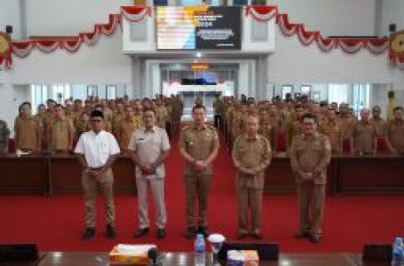 Bupati Kapuas Hulu membuka langsung acara pertemuan Forum Perangkat Daerah, untuk membahas Rencana Kerja Perangkat Daerah (RKPD) Kabupaten Kapuas Hulu