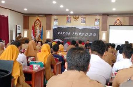 Sekcam Boyan Tanjung Menghadiri Rakor PPID 2024 di Aula Dinas Pendidikan dan Kebudayaan Kapuas Hulu