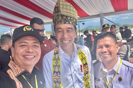BUPATI SAMBAS HADIRI PERESMIAN BANDARA SINGKAWANG