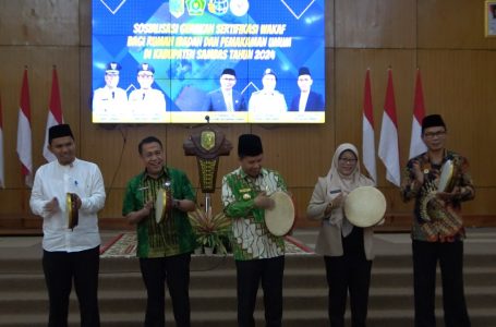 Bupati Sambas Satono Sosialisasikan Pentingnya Gerakan Sertifikasi Wakaf Bagi Rumah Ibadah