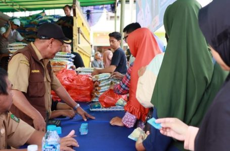 Operasi Pasar Tahap II Sebar 3.428 Paket Bahan Pangan