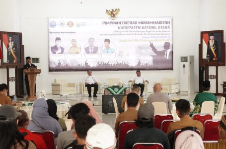 Pj Bupati Alfian Apresiasi Dialog Publik Muhammadiyah Kayong Utara