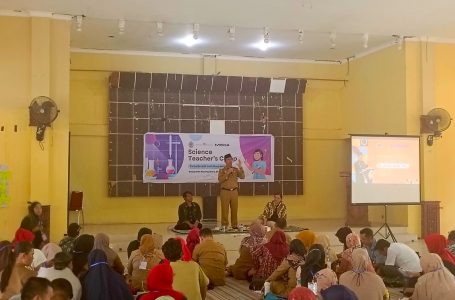 Pj Bupati KKU Apresiasi Pengajar Muda XXV Kayong Utara