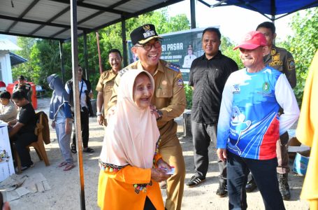 1000 Paket Sembako Murah Upaya Kendalikan Inflasi di Kayong Utara