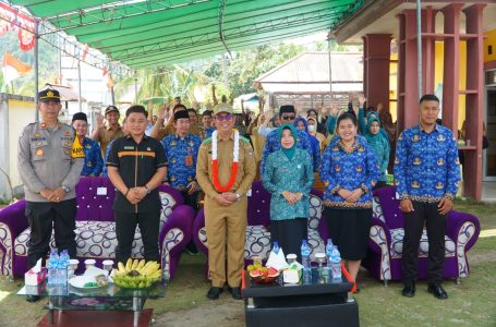 Pemkab Kayong Utara Launching 6 Paket Kebijakan Sanitasi “KU BERSEMANGAT” Pada Kegiatan Deklarasi ODF