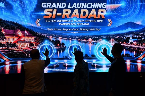 SI-RADAR Diluncurkan, Sintang Siapkan Sistem Deteksi Dini Masalah Daerah